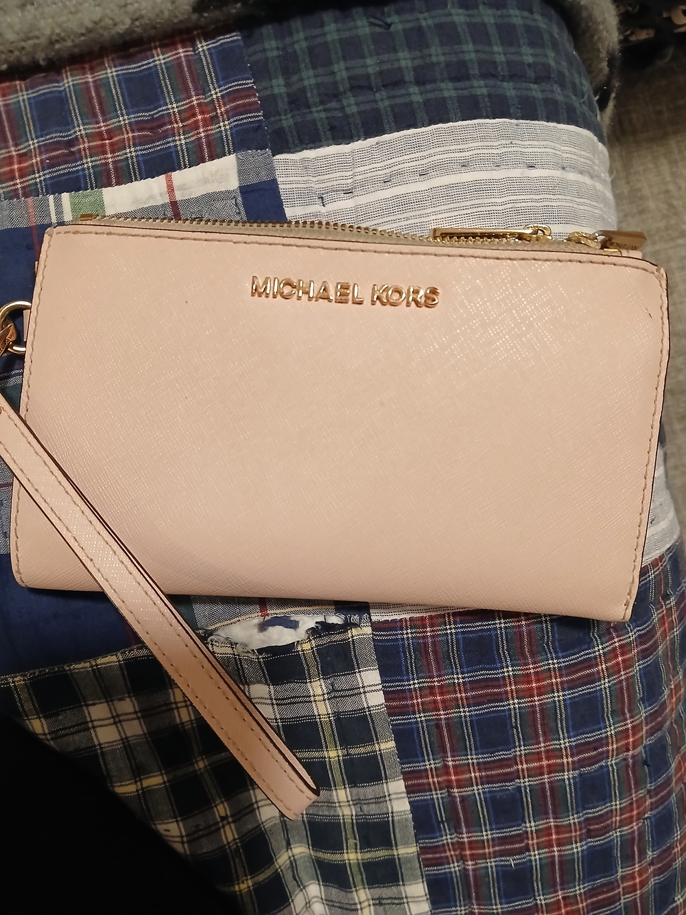MICHAEL KORS Pale Pink Wristlet Crossbody Wallet